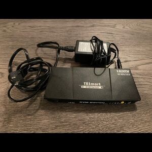 Black KVM Switch USB Hub